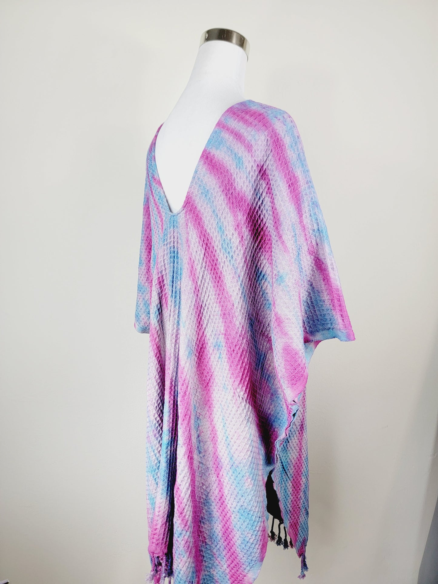 One Size Everyday Cover Up Towel – Beach Perfect, Blue/Pink