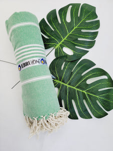 Easy carry Quick Dry Towel 70x36 - Grass Green