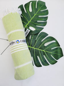 Easy carry Quick Dry Towel 70x36 - Green