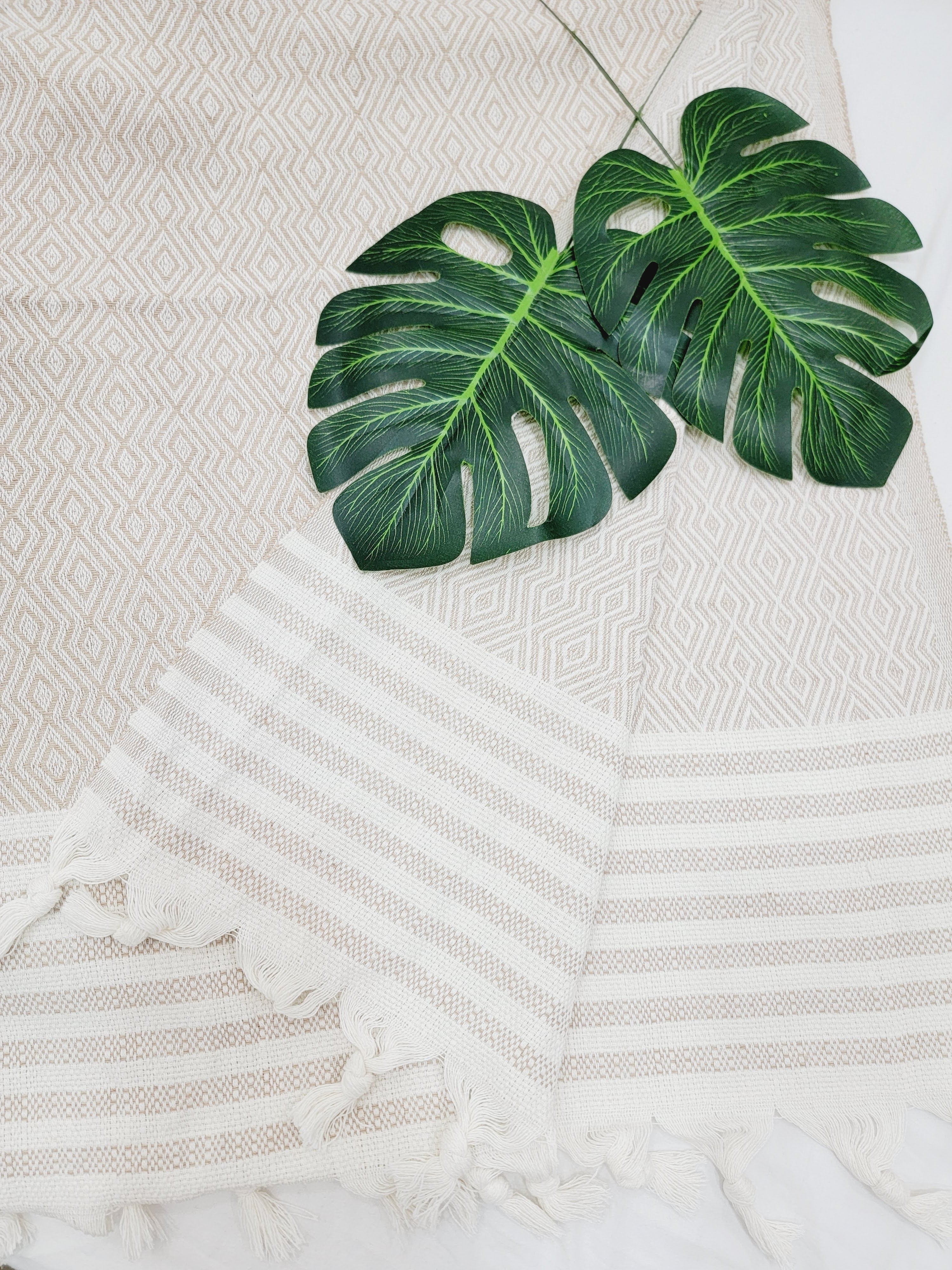 Throw Blanket,Sofa Cover, Cotton Throw Decoration in Beige
