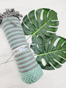 Beach/Bath Sand Free Towels-Easy Carry Quick Dry Thin Towel - Green