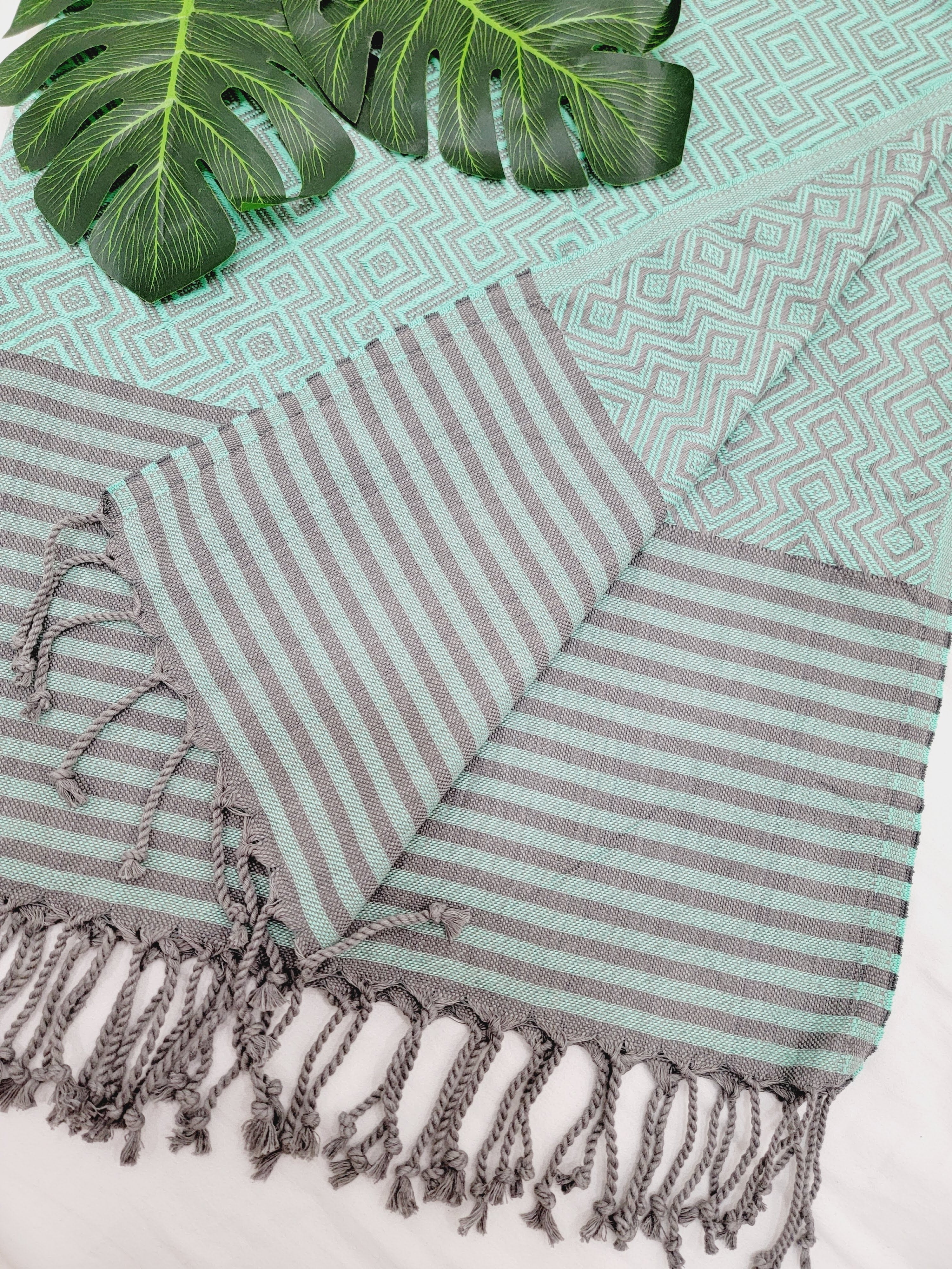 Beach/Bath Sand Free Towels-Easy Carry Quick Dry Thin Towel - Green