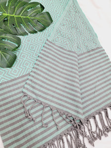 Beach/Bath Sand Free Towels-Easy Carry Quick Dry Thin Towel - Green