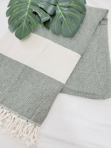 Beach/Bath Sand Free Towels-Easy Carry Quick Dry Thin Towel- Green