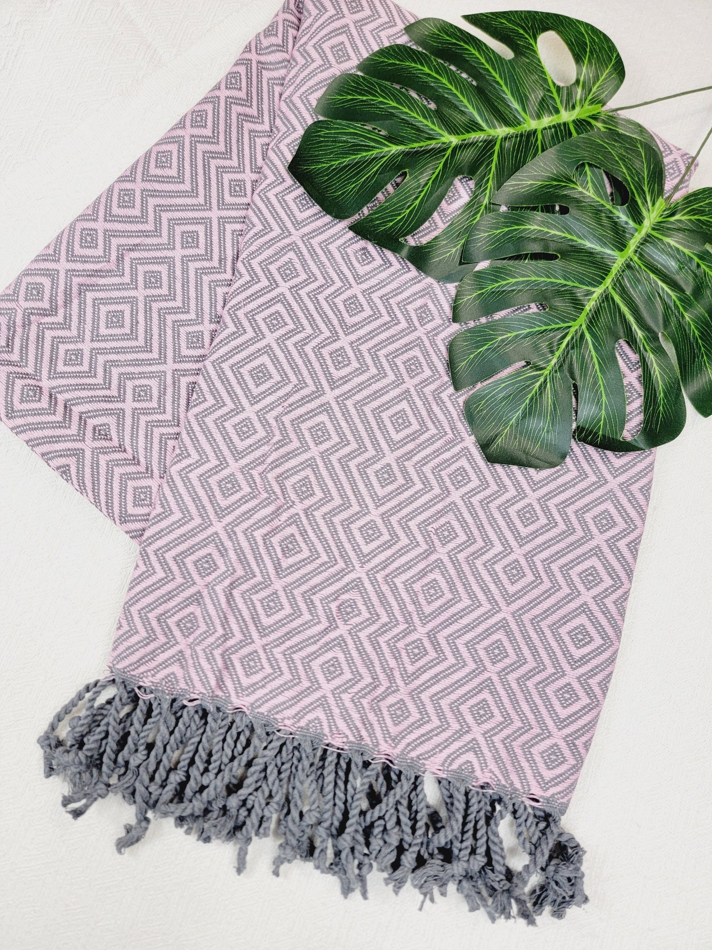 Beach/Bath Sand Free Towels-Easy Carry Quick Dry Thin Towel - Pink