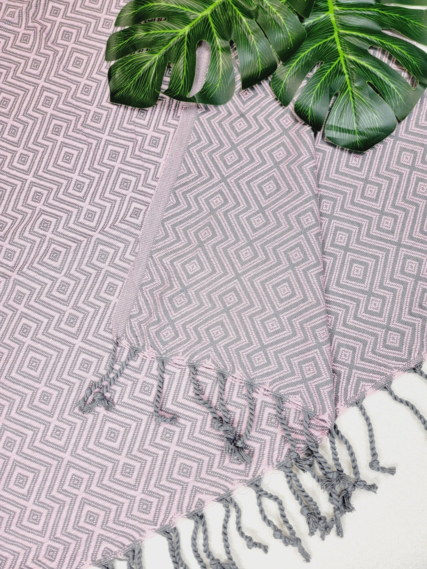 Beach/Bath Sand Free Towels-Easy Carry Quick Dry Thin Towel - Pink