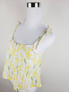 TANK TOP WITH ADJUSTABLE STRAPS