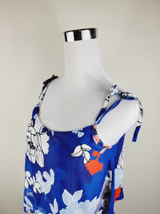 TANK TOP WITH ADJUSTABLE STRAPS