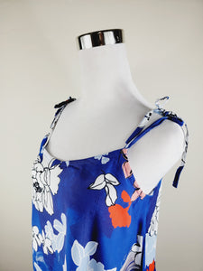 TANK TOP WITH ADJUSTABLE STRAPS