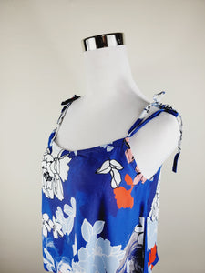 TANK TOP WITH ADJUSTABLE STRAPS