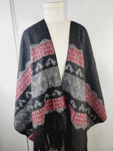 Poncho Shawl, Extra soft - Reversible Gray/Red