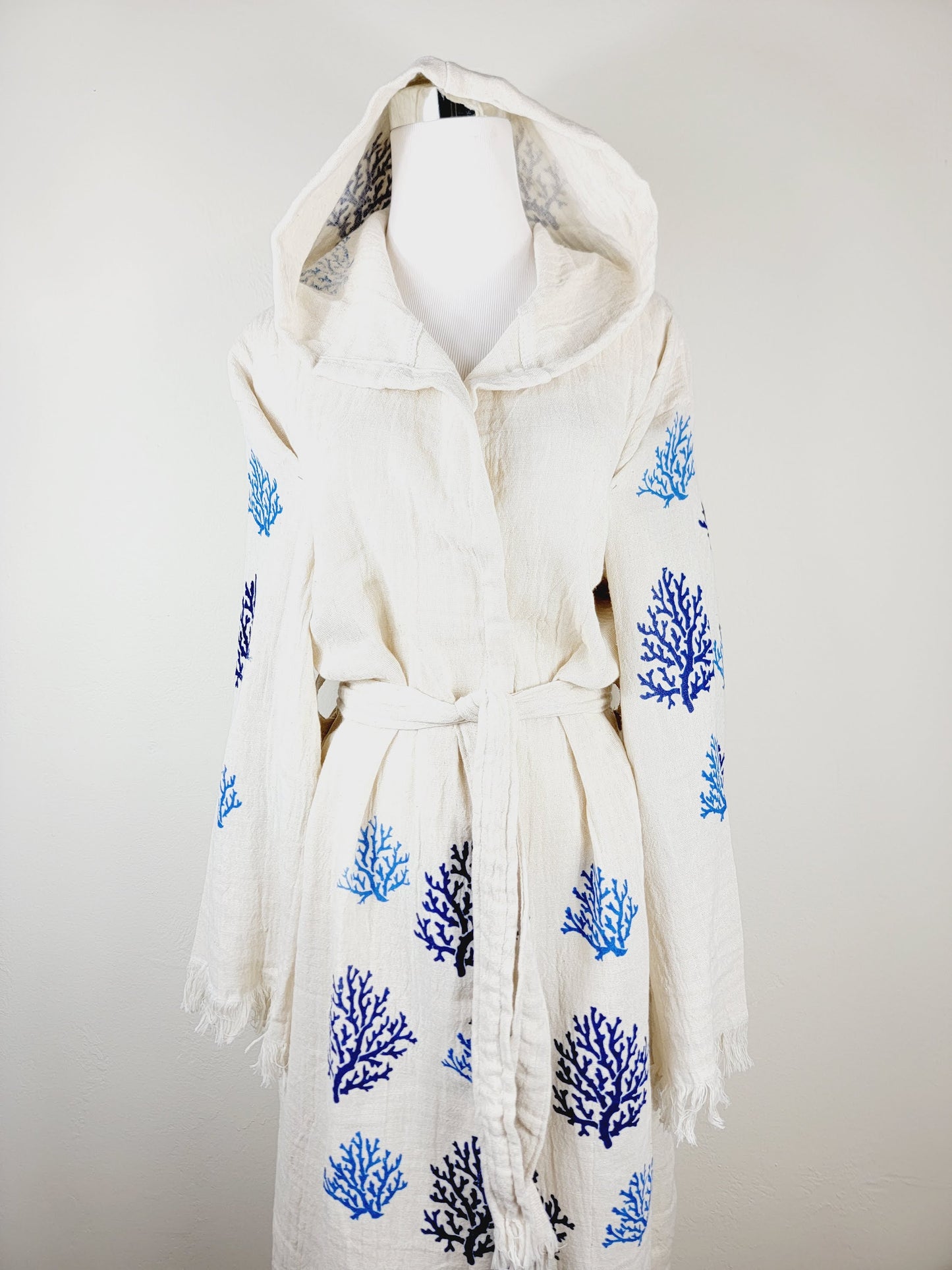 Muslin Kimono Robe, Soft and Cozy, Organic Cotton Muslin Kaftan Blue Reef Motif