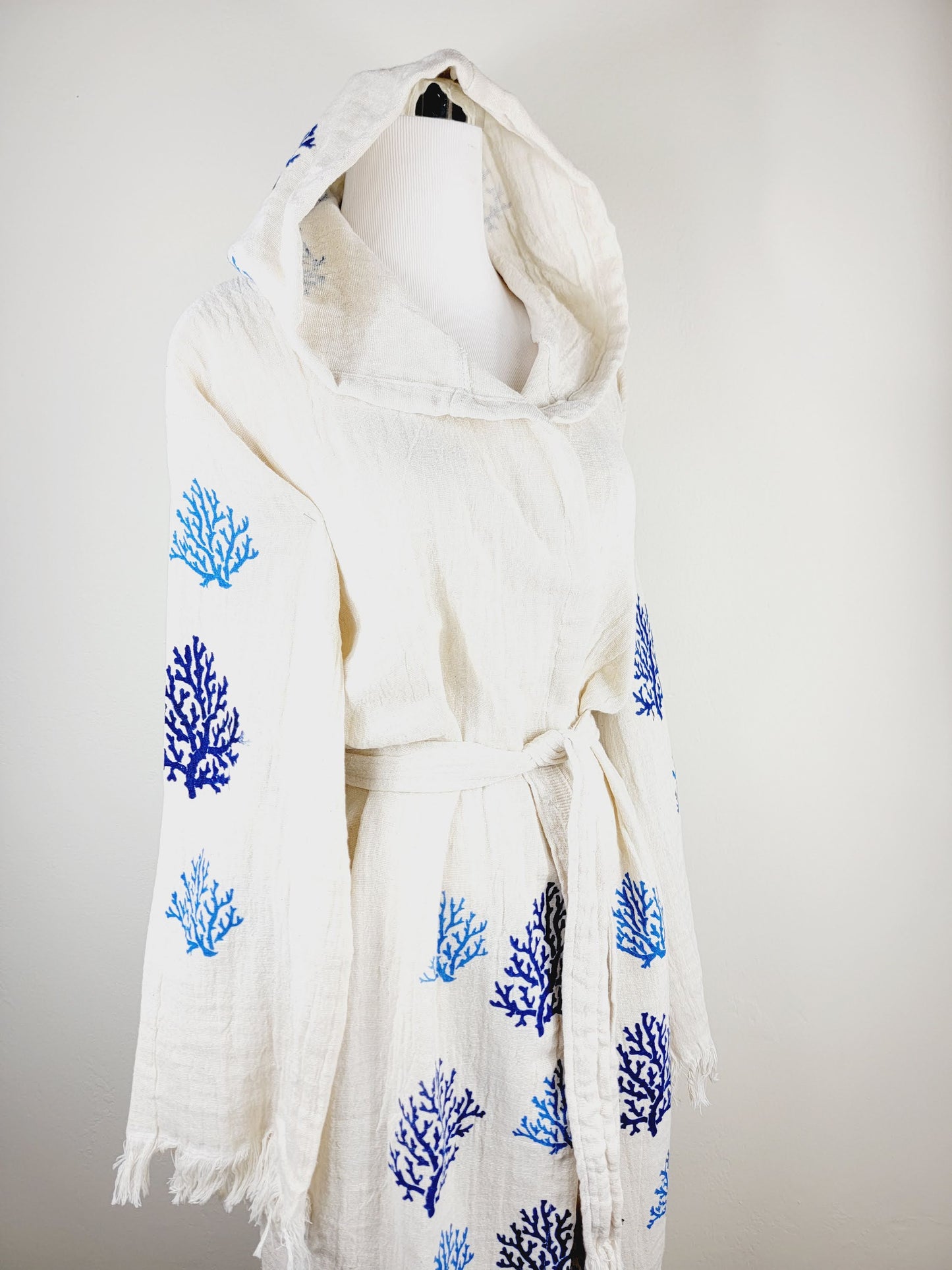 Muslin Kimono Robe, Soft and Cozy, Organic Cotton Muslin Kaftan Blue Reef Motif