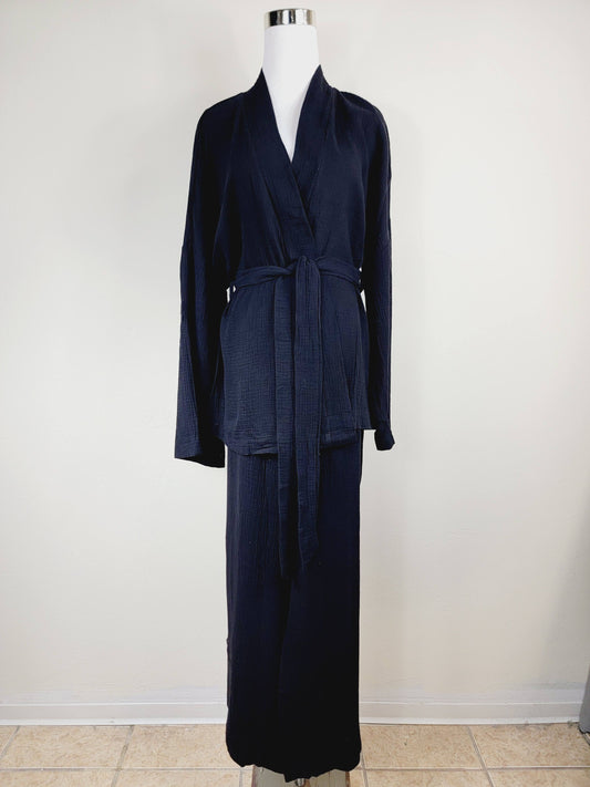 Breathable Muslin Set for Women, Versatile Everyday Wear, Black