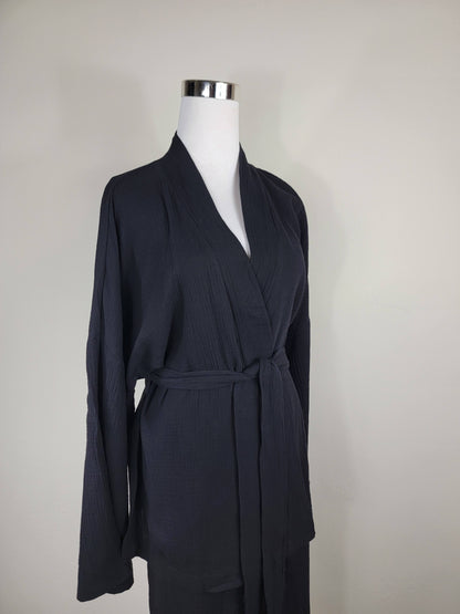 Breathable Muslin Set for Women, Versatile Everyday Wear, Black