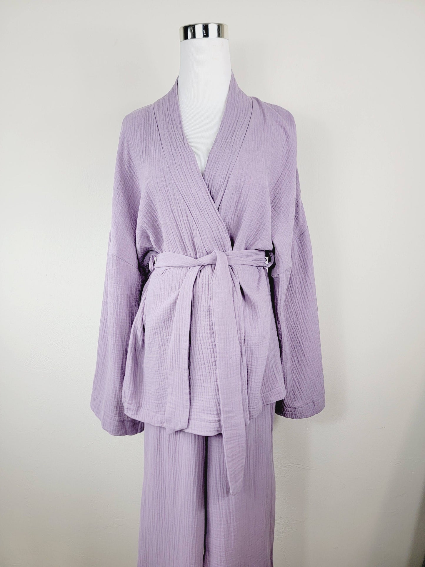 Breathable Muslin Set for Women, Versatile Everyday Wear, Lilac