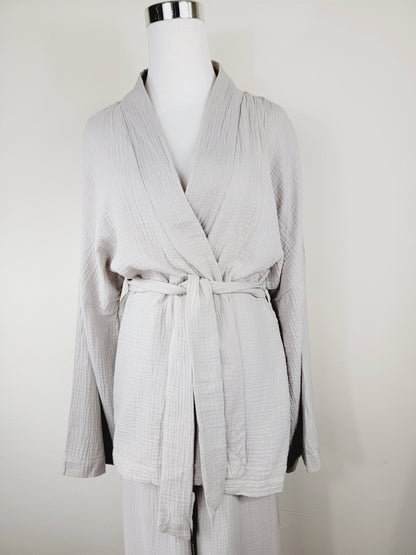 Breathable Muslin Set for Women, Versatile Everyday Wear, Gray