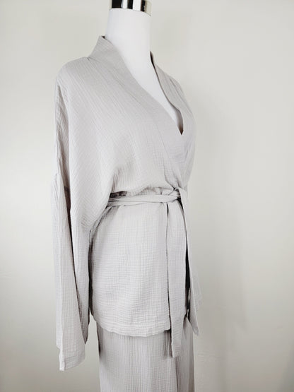 Breathable Muslin Set for Women, Versatile Everyday Wear, Gray