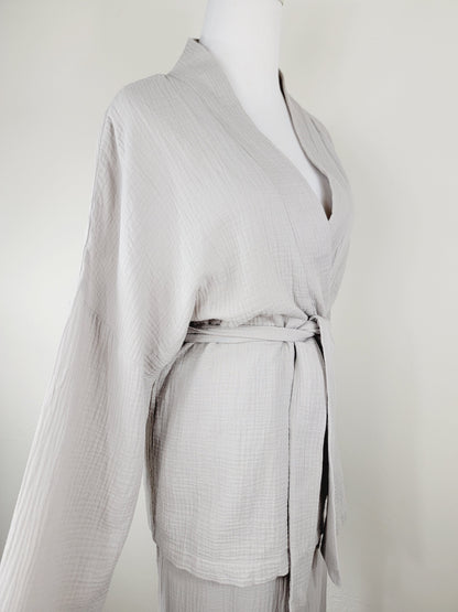 Breathable Muslin Set for Women, Versatile Everyday Wear, Gray