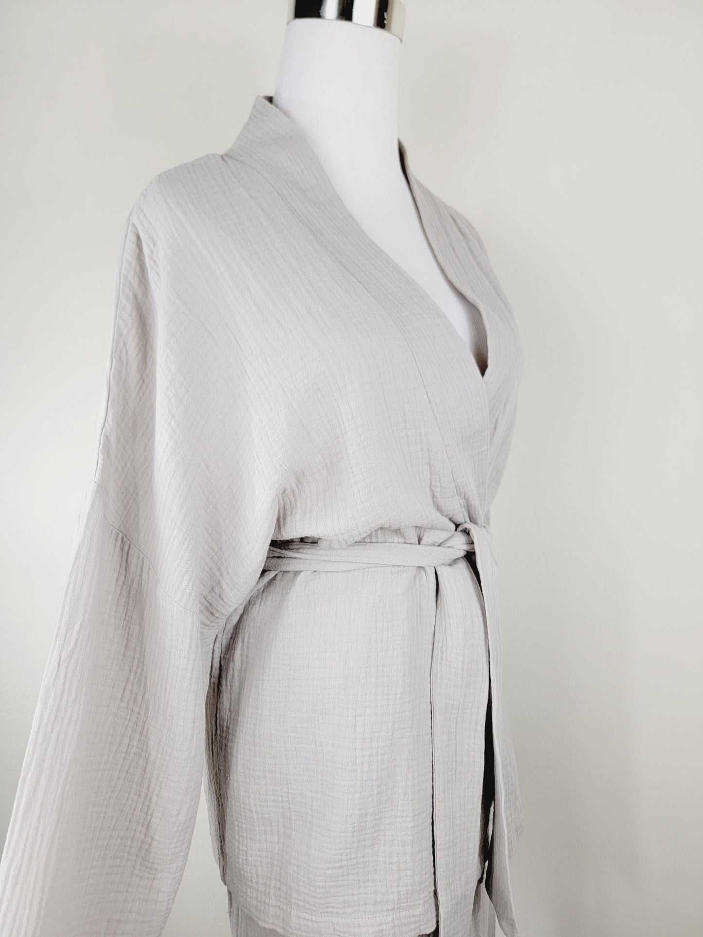 Breathable Muslin Set for Women, Versatile Everyday Wear, Gray