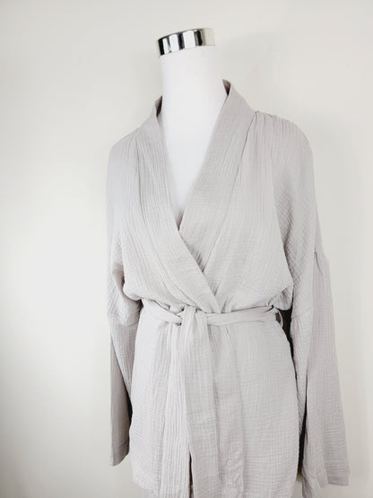 Breathable Muslin Set for Women, Versatile Everyday Wear, Gray