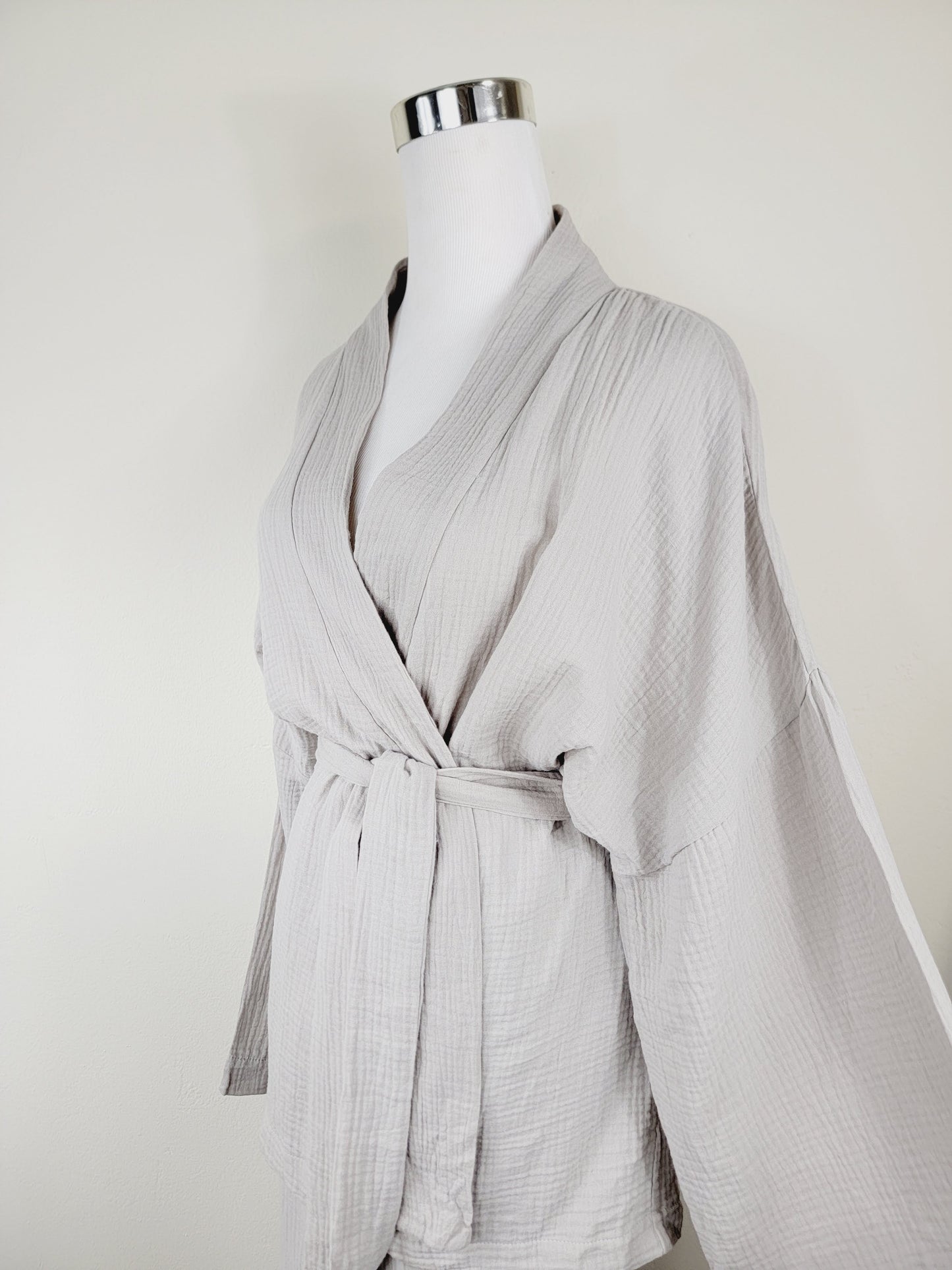 Breathable Muslin Set for Women, Versatile Everyday Wear, Gray