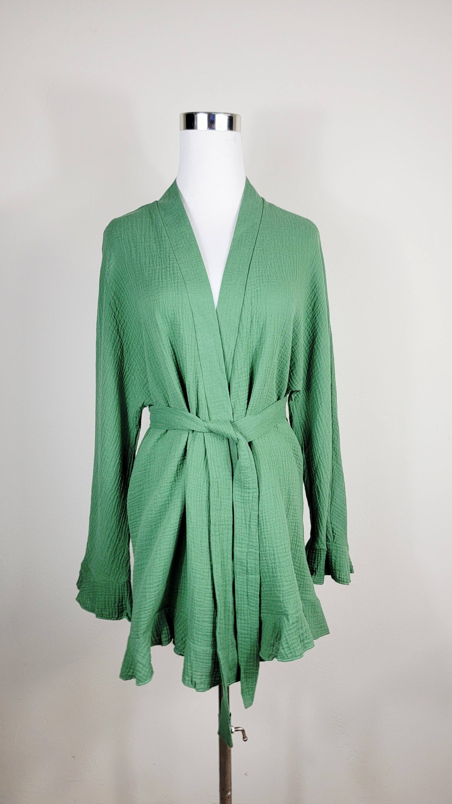 Muslin Cotton 2-Piece Lounge Set – Top & Short Green