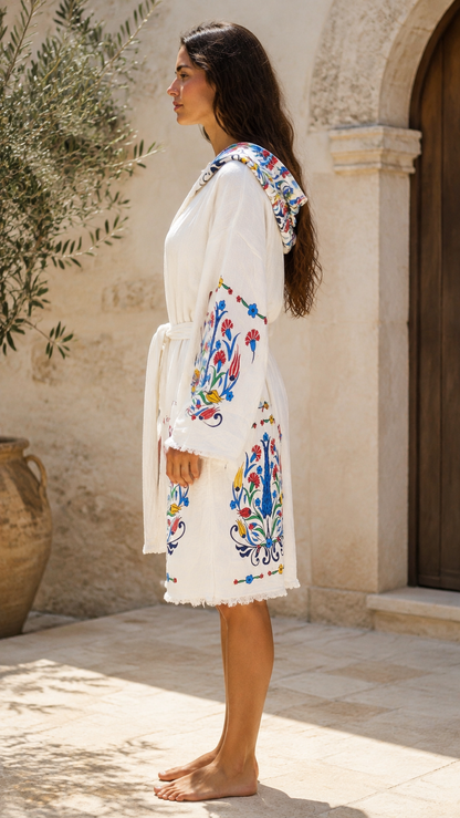 Unisex Belted Muslin Robe for Spa, Beach & Home wild flower