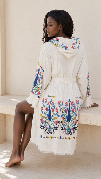 Unisex Belted Muslin Robe for Spa, Beach & Home wild flower