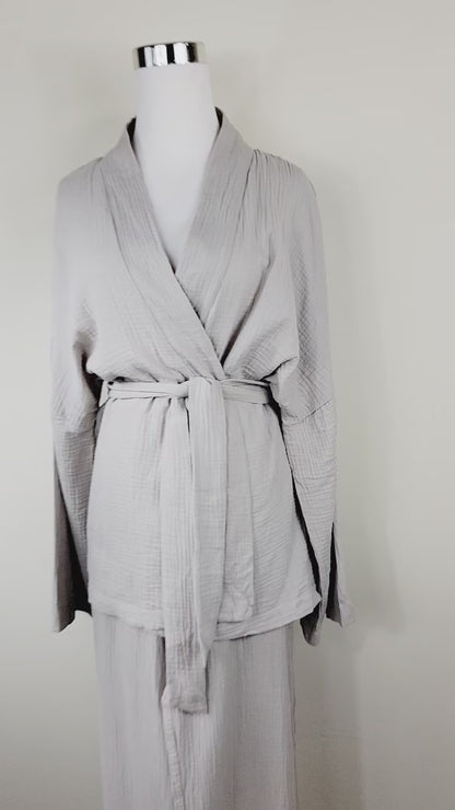 Breathable Muslin Set for Women, Versatile Everyday Wear, Gray