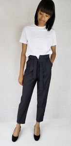 HIGH WAISTED TROUSERS WITH PLEATS - EEBRU