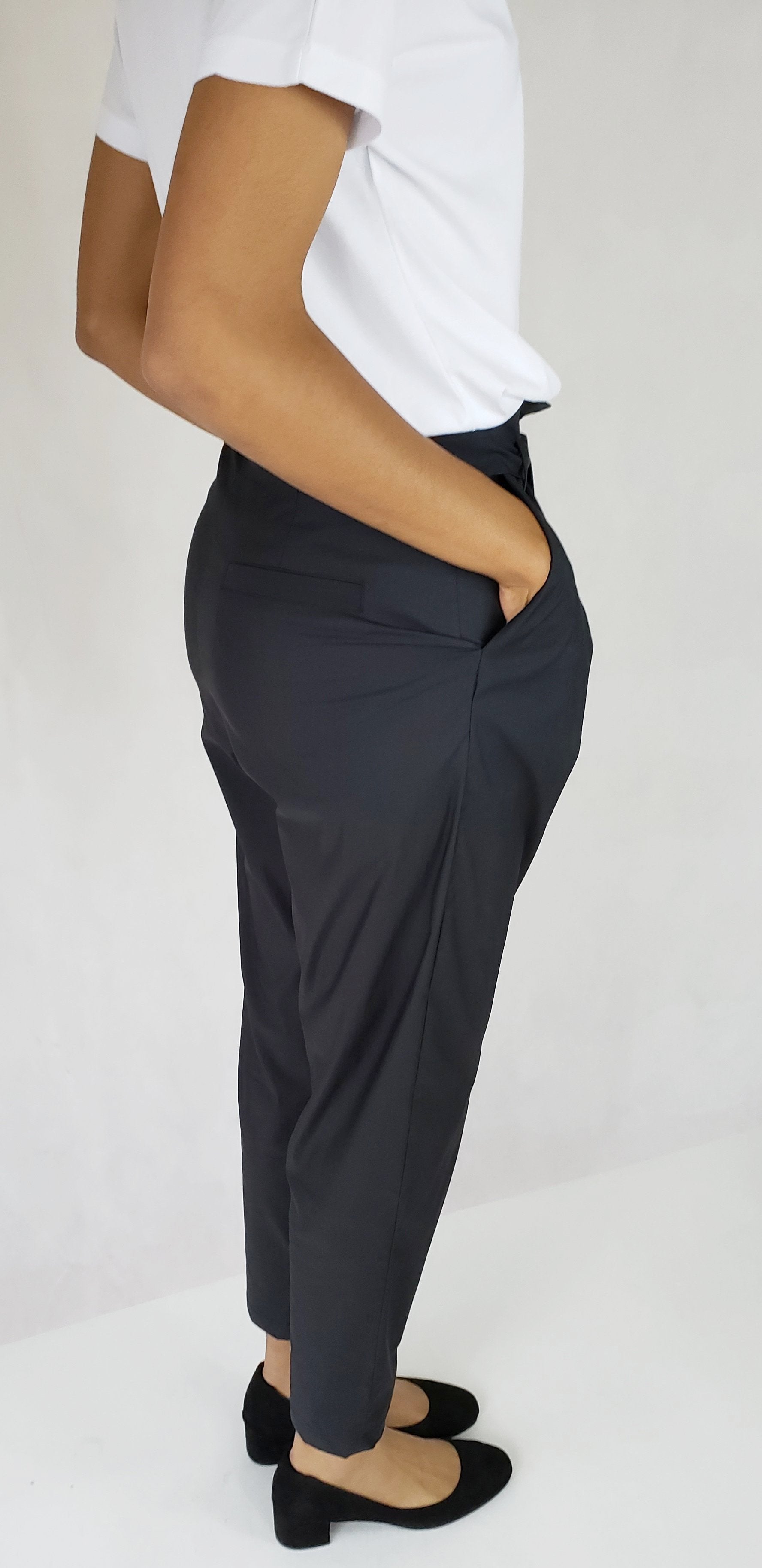 HIGH WAISTED TROUSERS WITH PLEATS - EEBRU