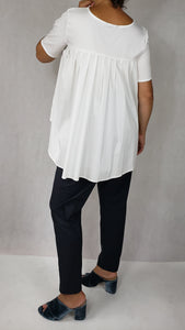 VOLUMINOUS TOP WITH PLEAT - EEBRU