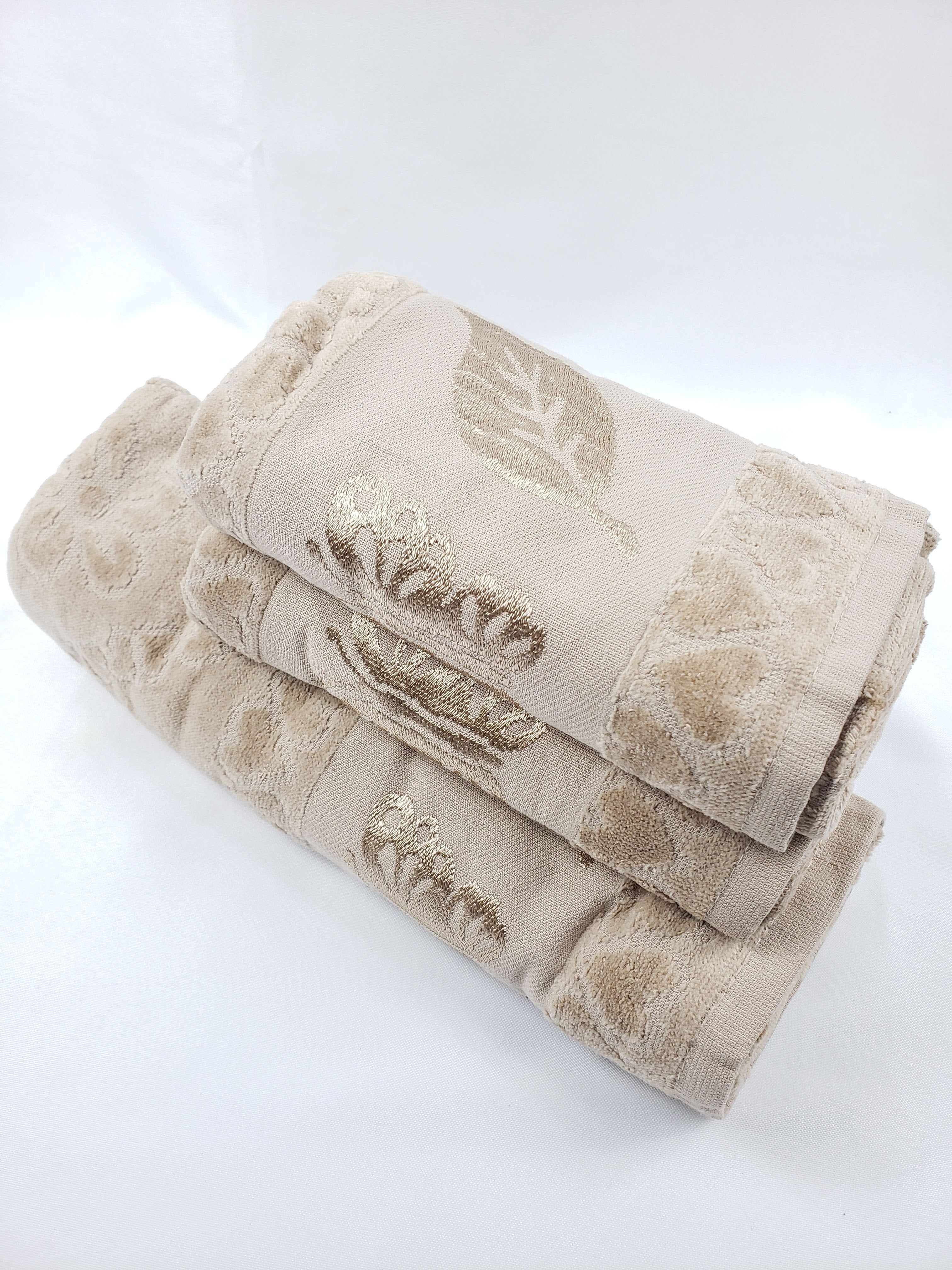 BATH / HAND VELVET TOWEL - Beige Butterfly
