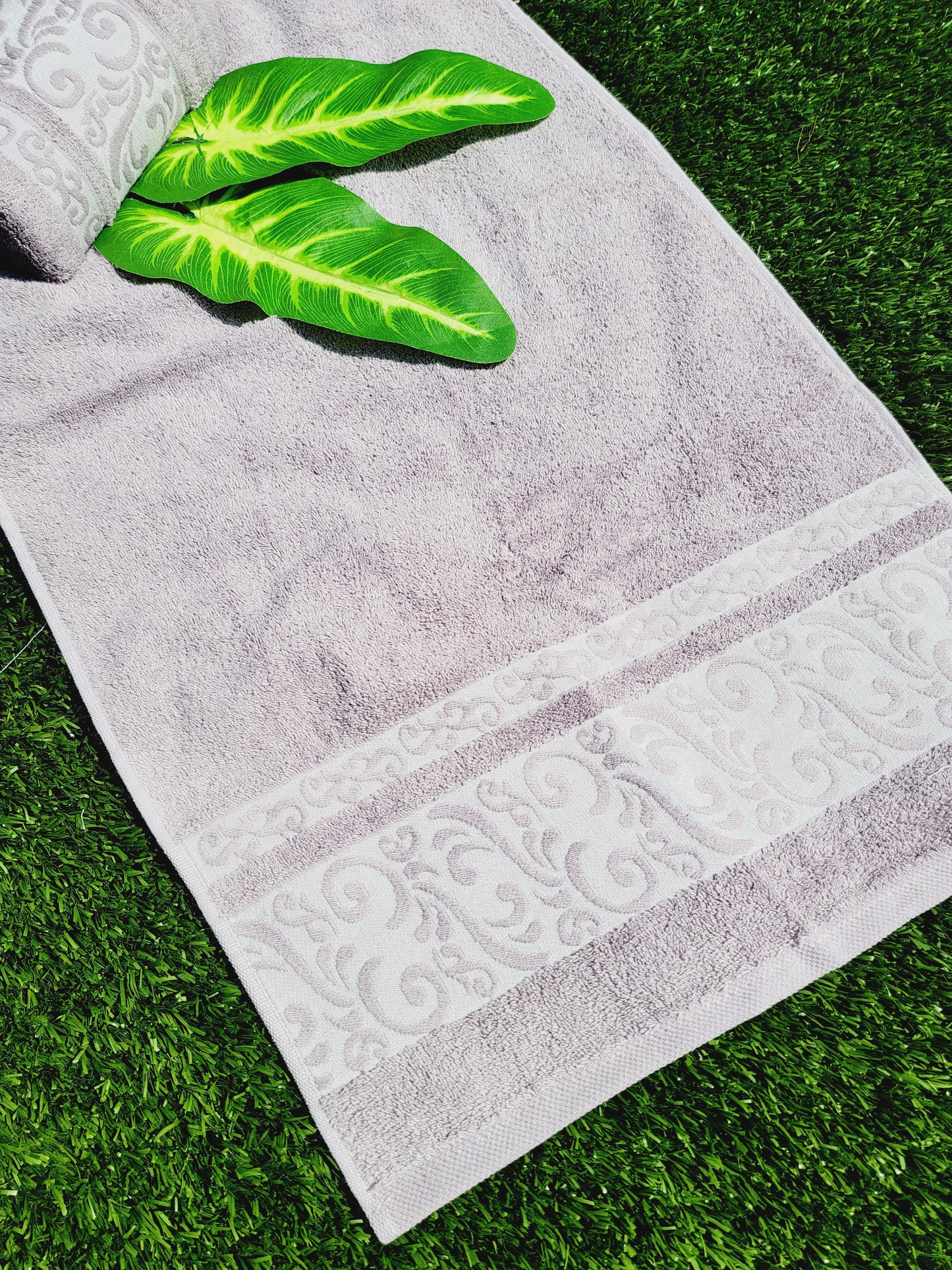Medusa Single Bath Towels - Create your own combo