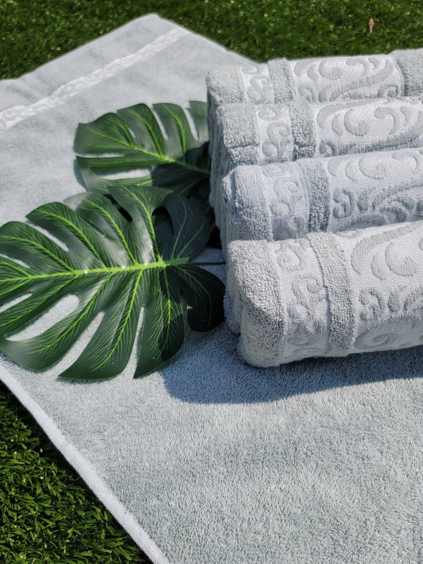 Medusa Single Bath Towels - Create your own combo