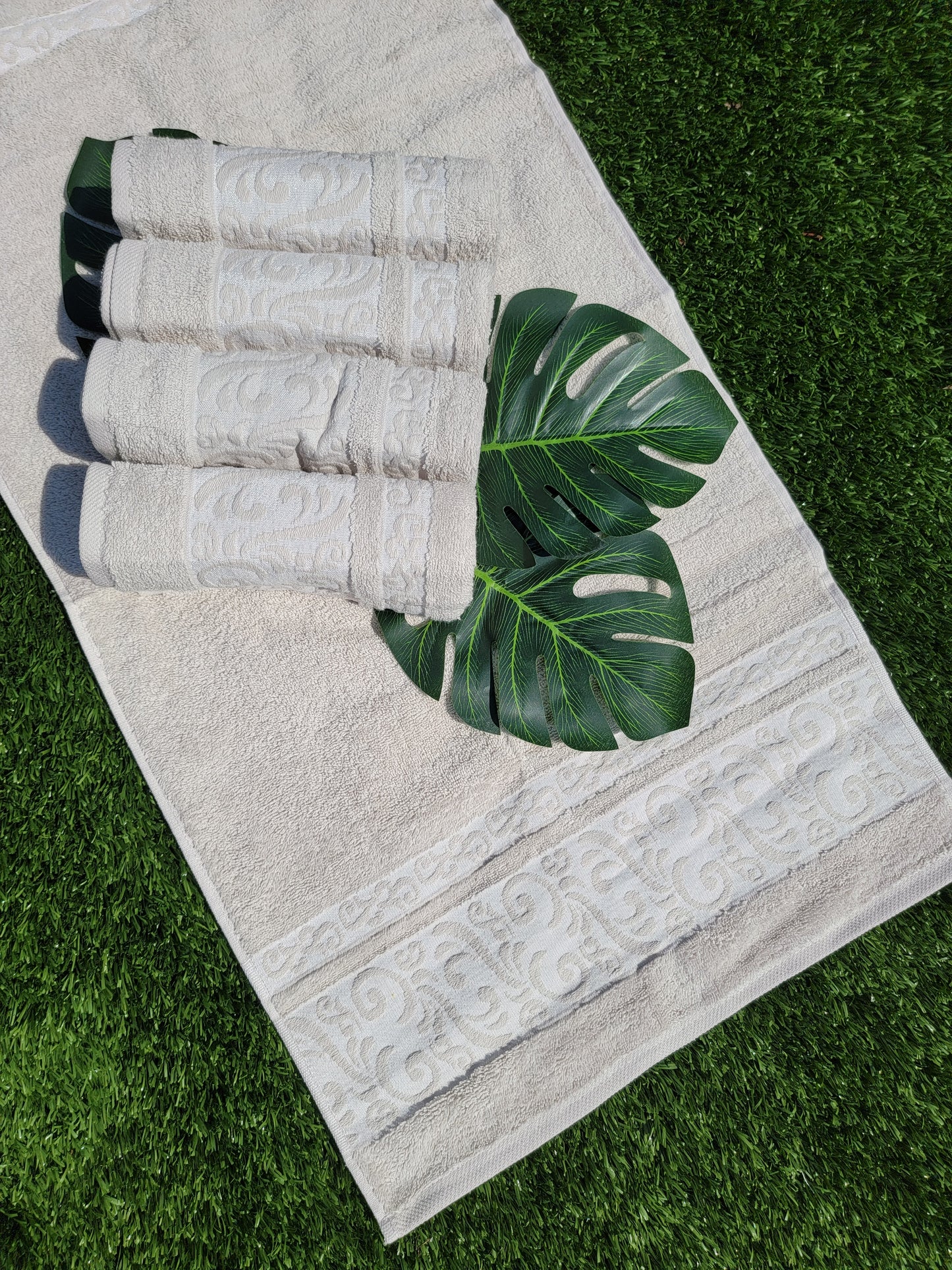 Medusa Single Bath Towels - Create your own combo