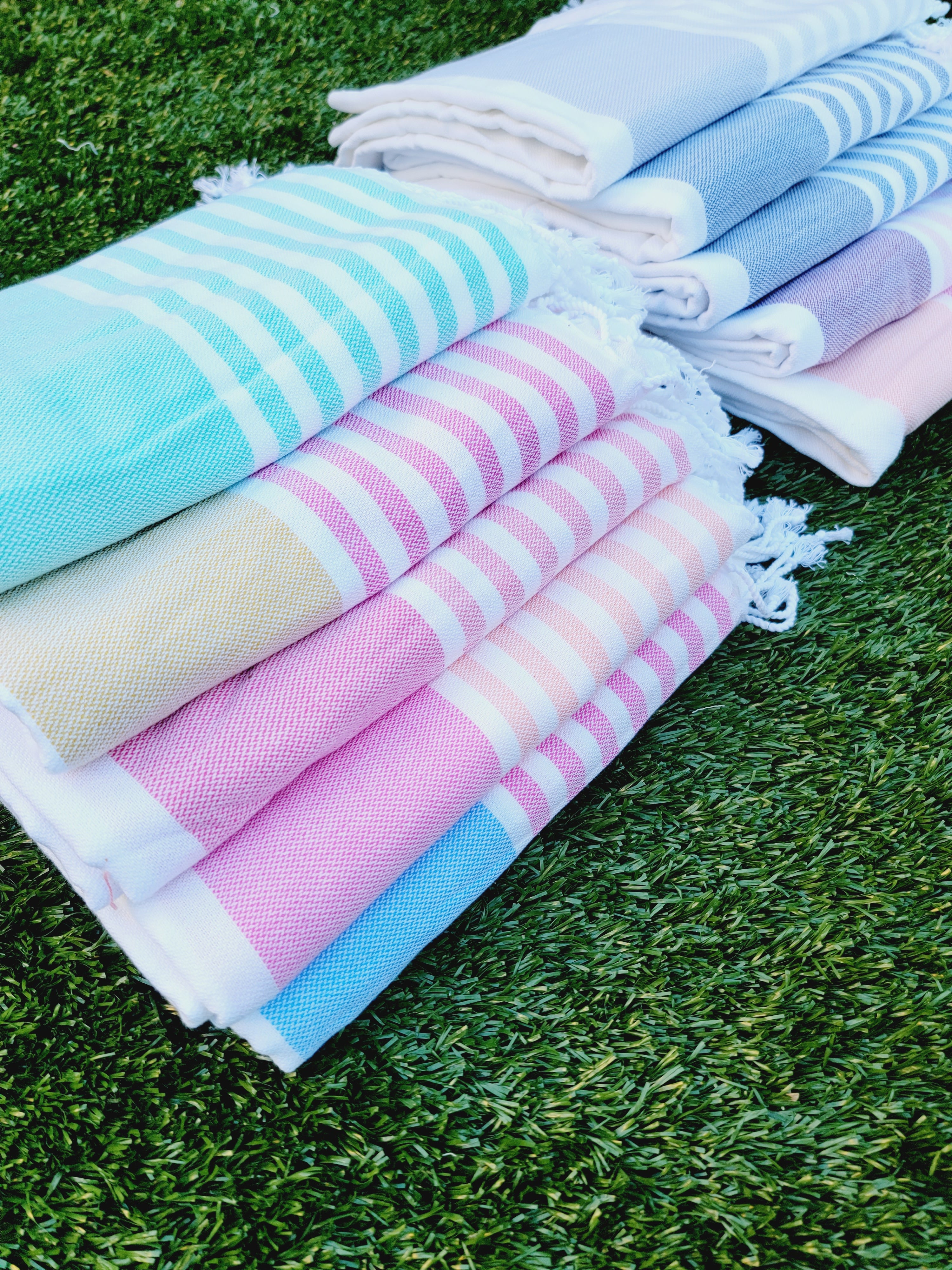 Beach/Bath Turkish Towel Easy carry Quick Dry - Cherry Pink