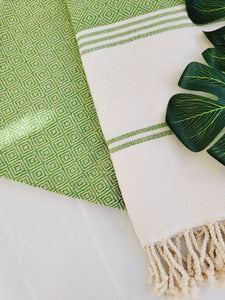 Beach/Bath Sand Free Towels-Easy Carry Quick Dry Thin Towel- Green