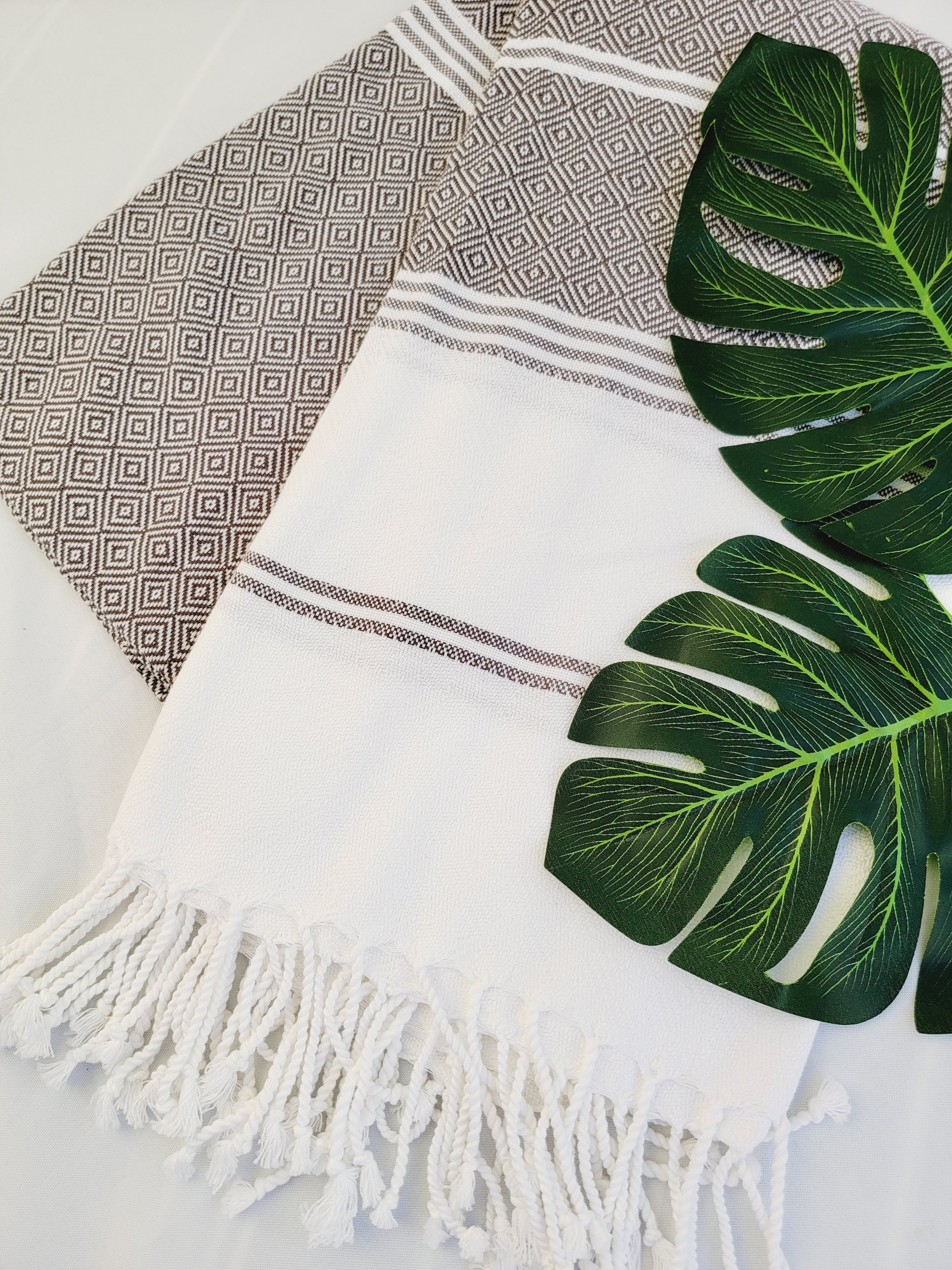 Beach/Bath Sand Free Towels-Easy Carry Quick Dry Thin Towel- Brown