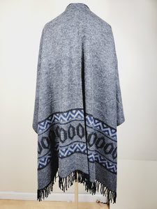Poncho Chal, Extra suave - Reversible Gris/Negro