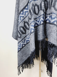 Poncho Chal, Extra suave - Reversible Gris/Negro