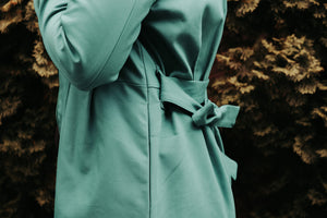 BLACK JACKET LIGHT WEIGHT LONG WITH A BELT - EEBRU