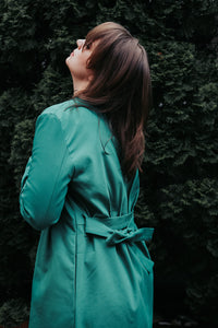 BLACK JACKET LIGHT WEIGHT LONG WITH A BELT - EEBRU